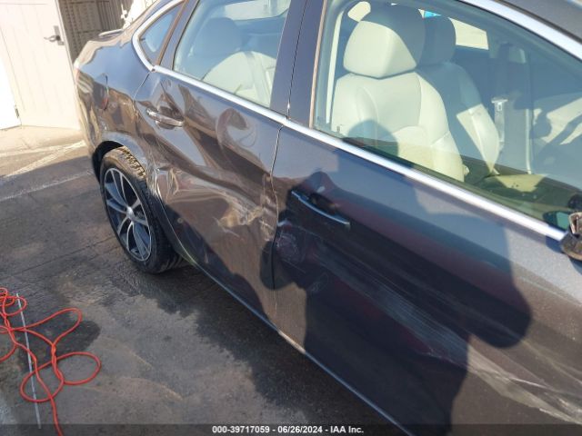 1G4PR5SK7H4117204 Buick Verano Sport Touring
