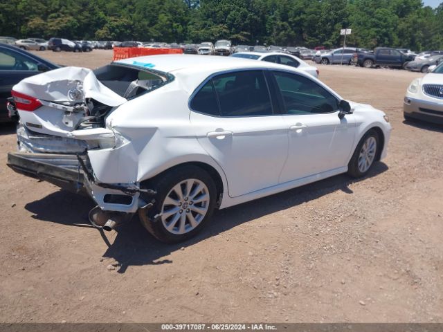 4T1B11HK0JU596864 Toyota CAMRY LE
