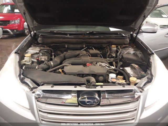 4S4BRBCC8E3310639 Subaru Outback 2.5i Premium