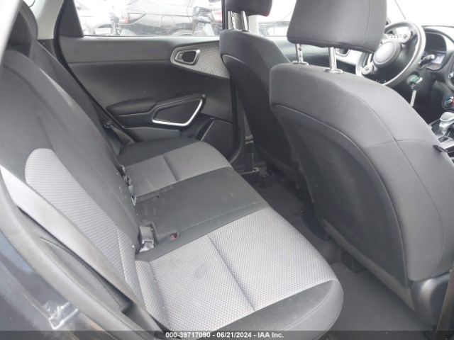 KNDJ23AU6N7826125 KIA SOUL LX