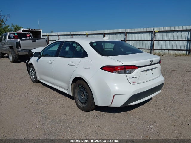 Toyota COROLLA LE 2021 5YFEPMAE6MP259820 Image 3