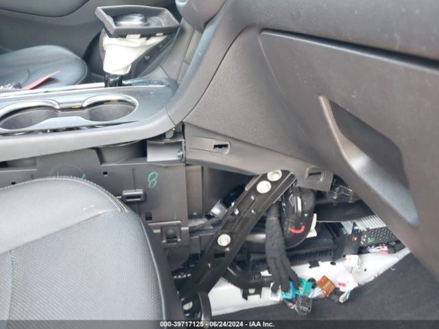 3GNAXUEV1MS156534 Chevrolet Equinox Awd Lt