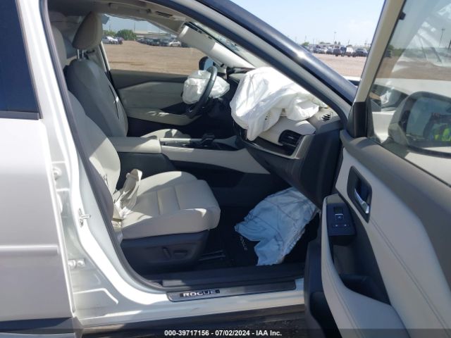 JN8BT3CA5PW409368 Nissan Rogue Sl Fwd