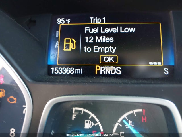 Ford ESCAPE SE 2017 1FMCU9GD1HUB82869 Image 7