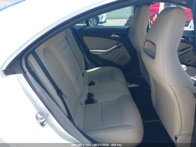 WDDSJ4EB9KN750757 Mercedes-Benz CLA 250