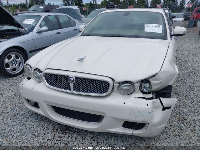 2008 JAGUAR XJ SAJWA71BX8SH23858 Photo 5