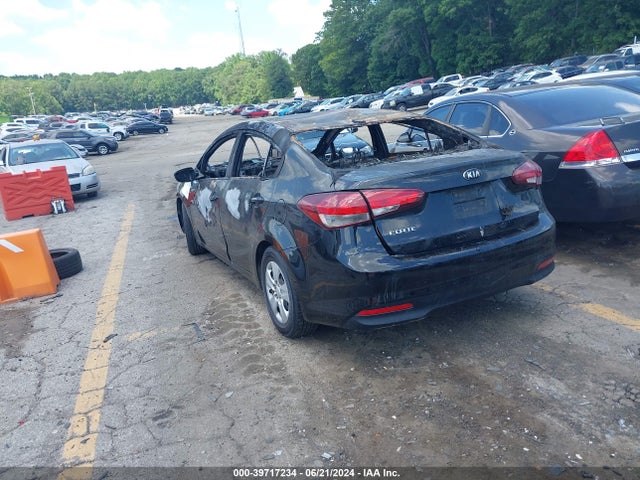 KIA FORTE LX 2017 3KPFK4A72HE078208 Image 3