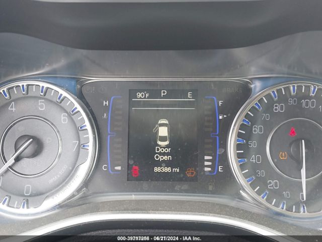1C3CCCAB1GN178376 Chrysler 200 Limited Platinum