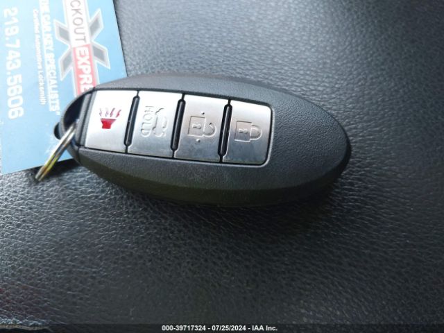 JN8CS1MW2HM411873 Infiniti QX70