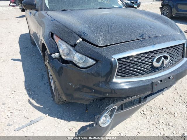 JN8CS1MW2HM411873 Infiniti QX70