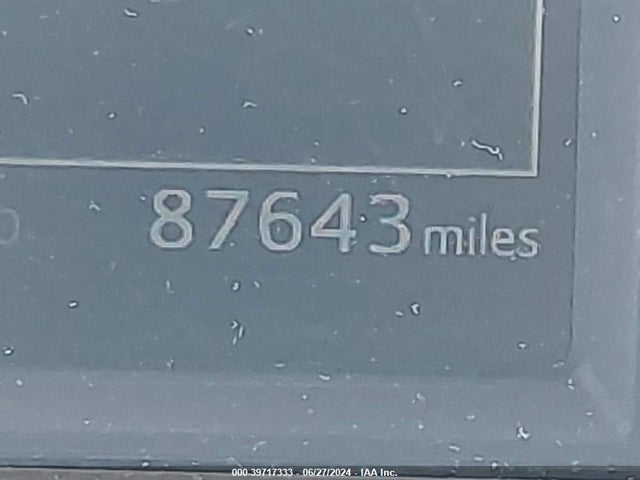 Toyota RAV4 LE 2018 JTMZFREV6JJ724043 Image 7