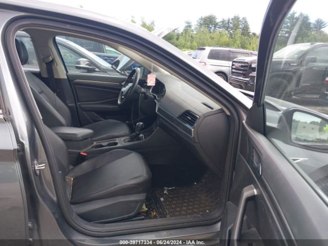 3VWE57BU6KM009878 Volkswagen Jetta 1.4t Sel