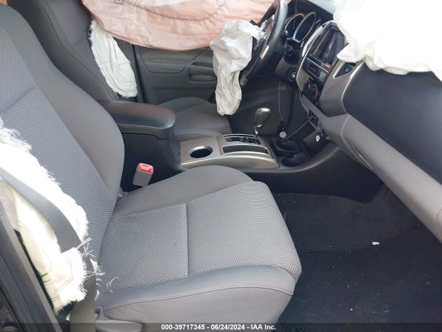 Toyota Tacoma Prerunner V6 2015 5TFJU4GN0FX077260 Image 5