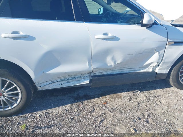 2020 JAGUAR F-PACE SADCS2FXXLA639481 Photo 5