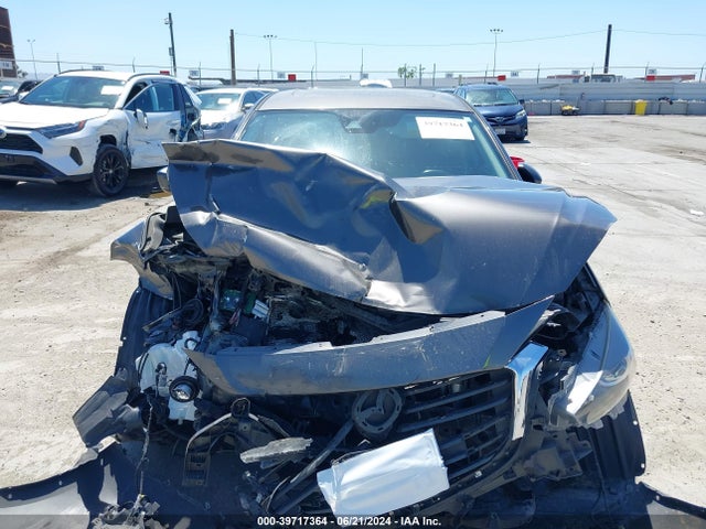 3MZBN1L32JM272891 Mazda Mazda3 Touring