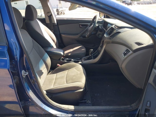 Hyundai ELANTRA SE 2015 5NPDH4AE1FH551223 Image 5