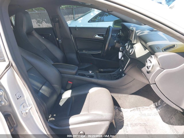 Mercedes-Benz CLA 250 2014 WDDSJ4EB9EN067087 Image 5