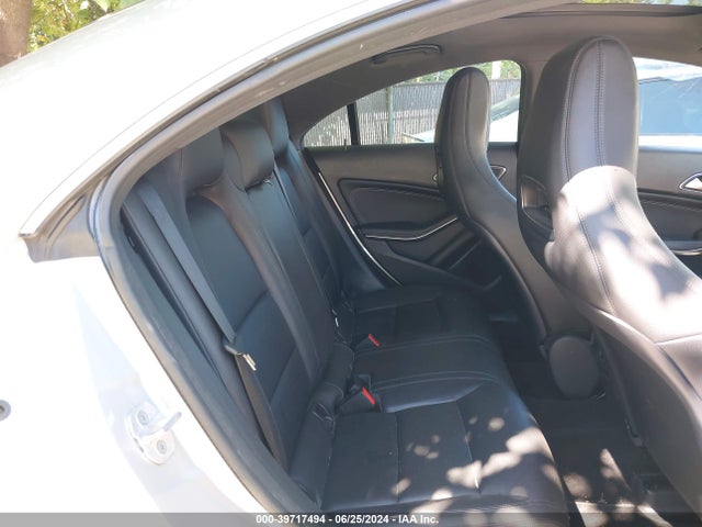Mercedes-Benz CLA 250 2014 WDDSJ4EB9EN067087 Image 8