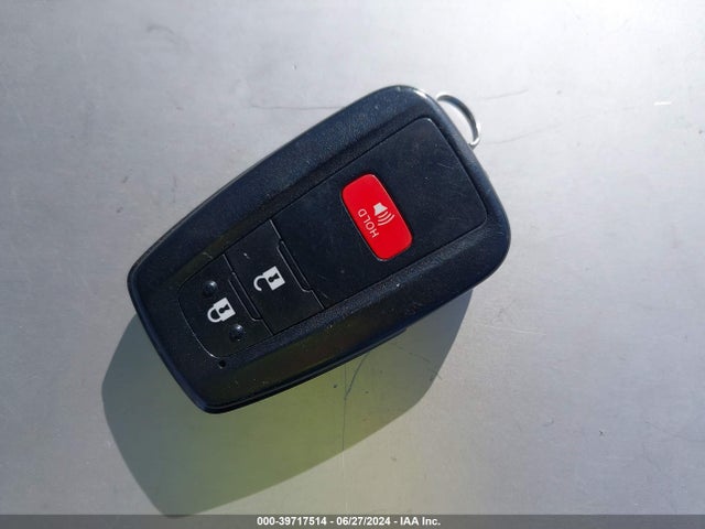Toyota Prius L Eco 2021 JTDKAMFU8M3152118 Image 11