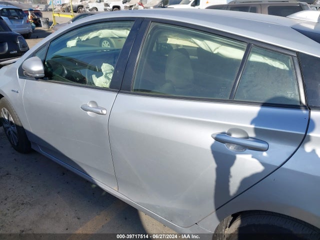 Toyota Prius L Eco 2021 JTDKAMFU8M3152118 Image 15