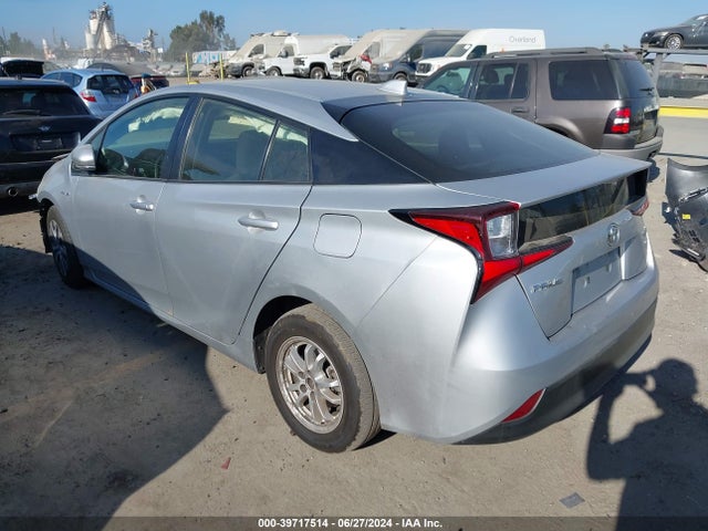 Toyota Prius L Eco 2021 JTDKAMFU8M3152118 Image 3