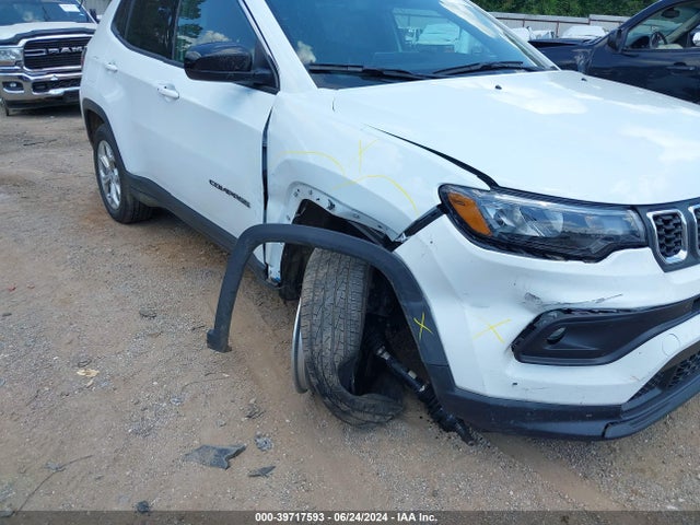 3C4NJDBN4RT132844 Jeep Compass Latitude 4x4