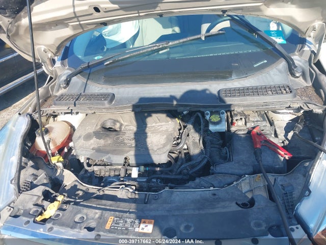 Ford ESCAPE SE 2017 1FMCU0GD5HUC09342 Image 10