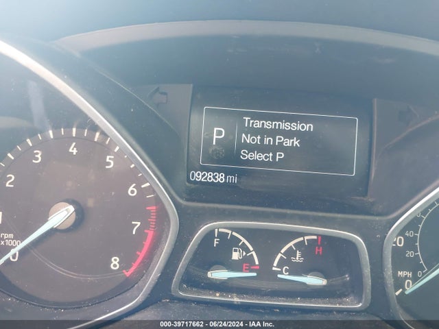 Ford ESCAPE SE 2017 1FMCU0GD5HUC09342 Image 7