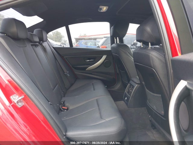 BMW 320i Xdrive 2014 WBA3C3C51EF986945 Image 8