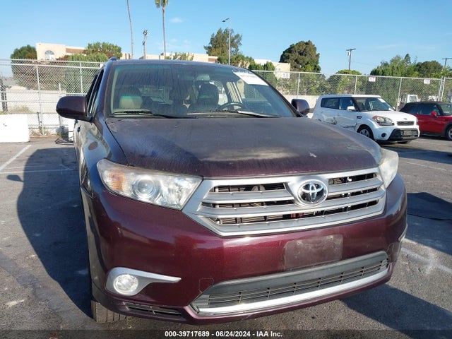 Aukcja sprzedaży 2013 Toyota Highlander Se V6, vin: 5TDBK3EH0DS217182, numer aukcji: 39717689