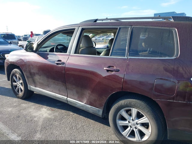Aukcja sprzedaży 2013 Toyota Highlander Se V6, vin: 5TDBK3EH0DS217182, numer aukcji: 39717689