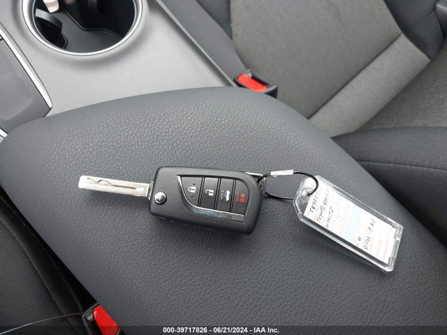 Toyota CAMRY LE 2024 4T1C11AK5RU883885 Image 11