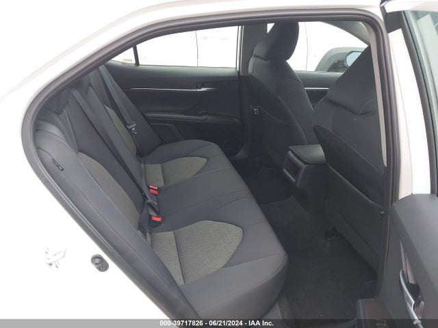 Toyota CAMRY LE 2024 4T1C11AK5RU883885 Image 8
