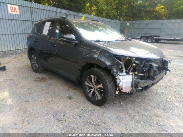 Toyota Rav4 Xle 2017 2T3WFREV8HW392864 Image 1