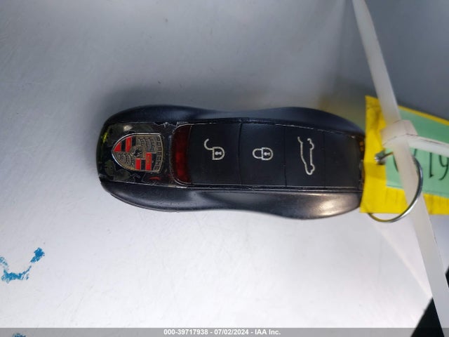 2011 PORSCHE CAYENNE WP1AC2A21BLA88256 Photo 10