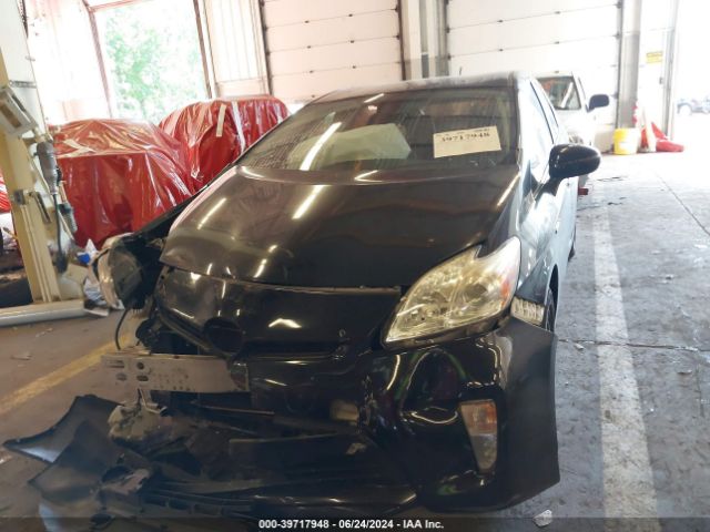 JTDKN3DU0F0462382 Toyota Prius Two