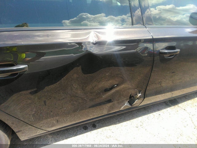 Audi A8 L 3.0 Tdi 2014 WAURMAFD7EN002878 Image 18