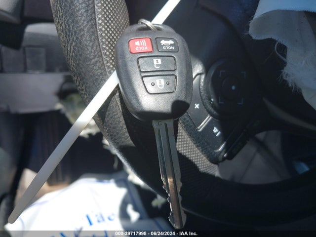 Toyota COROLLA LE 2015 2T1BURHE2FC454248 Image 11