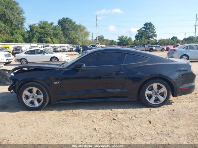 1FA6P8AM3H5207721 Ford Mustang V6