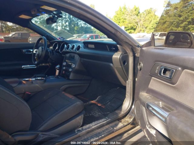 1FA6P8AM3H5207721 Ford Mustang V6