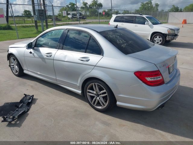 WDDGF4HB3EA938074 Mercedes-Benz C 250 Luxury/sport
