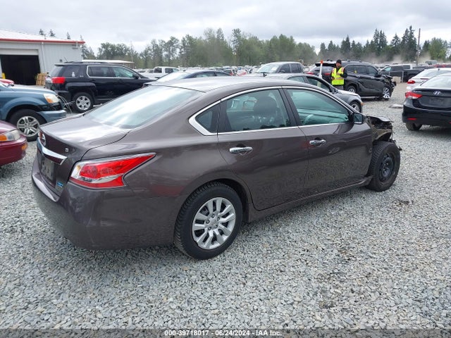 Nissan Altima 2.5 S 2014 1N4AL3AP5EN261309 Image 4