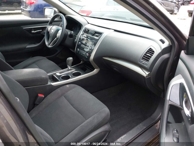 Nissan Altima 2.5 S 2014 1N4AL3AP5EN261309 Image 5