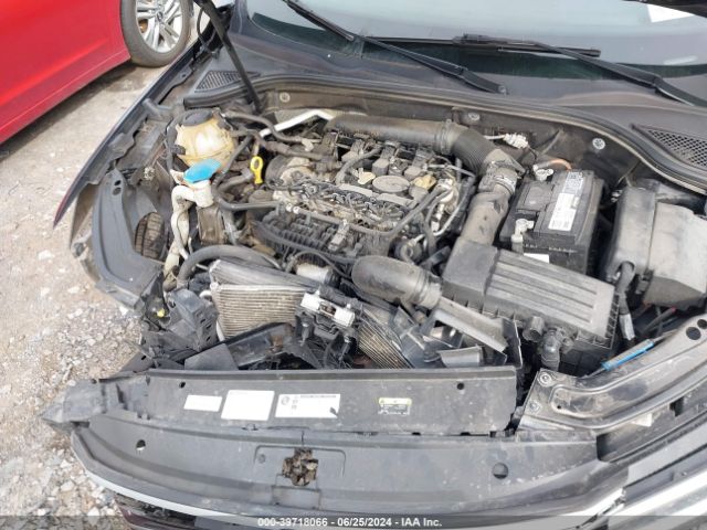 1VWBA7A38JC042307 Volkswagen Passat 2.0t Se