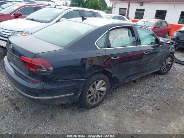 1VWBA7A38JC042307 Volkswagen Passat 2.0t Se