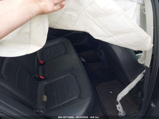 1VWBA7A38JC042307 Volkswagen Passat 2.0t Se