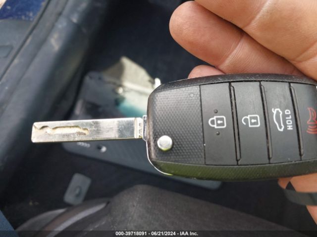 5XXGT4L31HG174673 KIA Optima Lx
