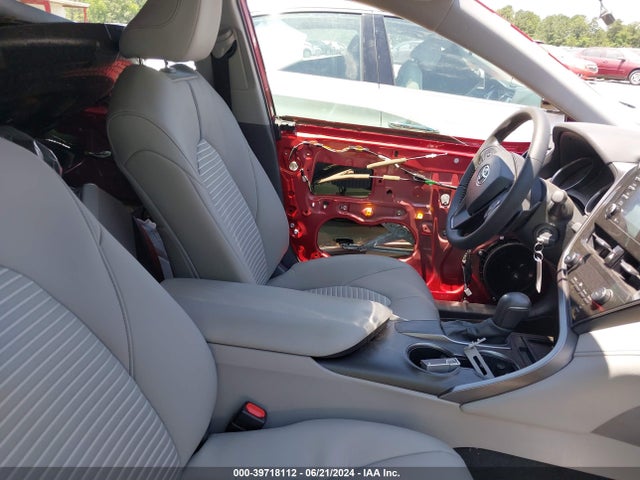 4T1G11AK1MU485020 Toyota CAMRY SE