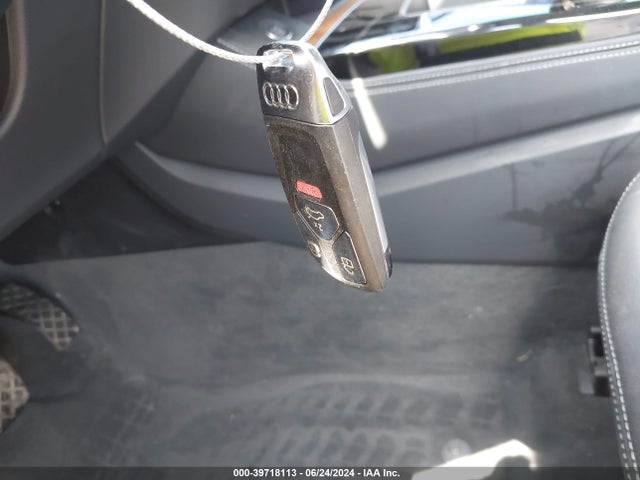 WA1EAAFYXP2032646 Audi Q5 Premium Plus 45 Tfsi S Line Quattro