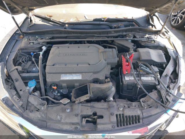 1HGCR3F92HA009543 Honda Accord Touring V6